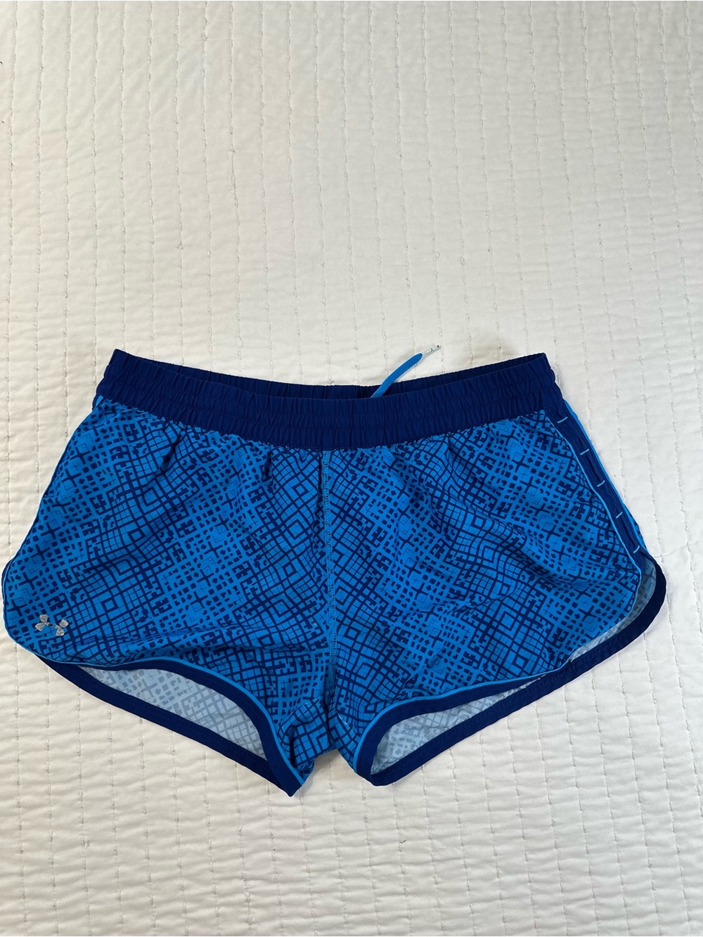 Under Armour Women's Medium Blue Patterned Athletic Shorts
